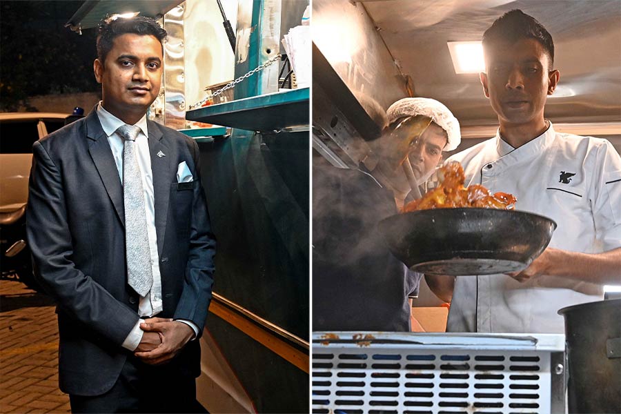 The food truck is being helmed by (L-R) F&B service executive Malay Kumbhakar and chef de partie Dipak Nandi