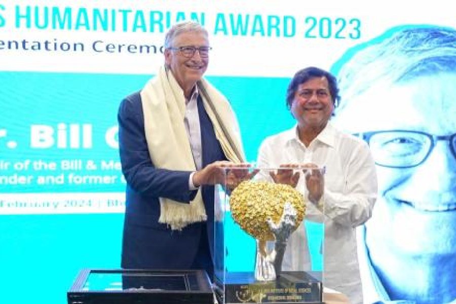 Bill Gates | Bill Gates discusses farmers’ welfare with Odisha chief ...