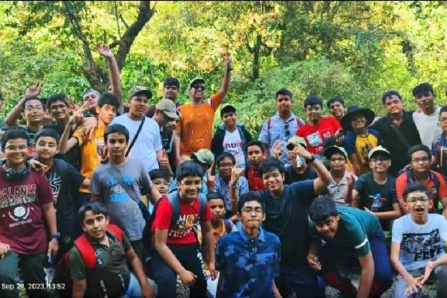 Don Bosco, Liluah, students have fun at Dooars 