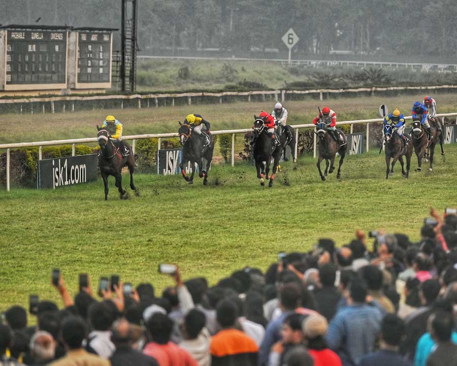Seven races were held at the Royal Calcutta Turf Club (RCTC) as a part of Calcutta Horse Racing event on Monday 