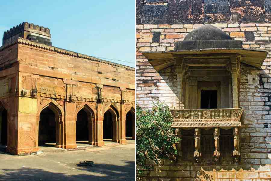 Sonwa Mandap and (right) the Oriole window at Chunar Fort