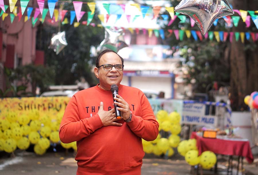 Speaking about the carnival, Rajatava Dutta said: “It is a wonderful atmosphere here. I am amazed at the wonderful performances by the kids. It is a great opportunity for me to engage with teachers and parents who are great pillars of support to children with neurodiversity. I came here thinking if my presence gives them any motivation, I shall feel blessed”