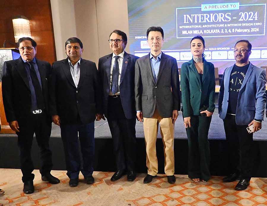 ABID Interiors organised a curtain-raiser event on Thursday for their four-day exhibition which will begin on February 2 at the Milan Mela ground. The curtain-raiser event was attended by ABID Interiors president Kamlesh Agarwal; vice-president Raja Sinha; secretary Sanjay Kacha and Mukul Bothra treasurer; chief guest Zha Liyou, Chinese consul-general in Kolkata and guest of honour actor Swastika Dutta among others