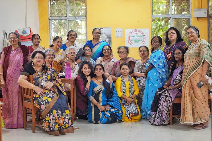 The Bethune College Sammilani’s members of different generations, at the Bijoya Sammilani in 2023