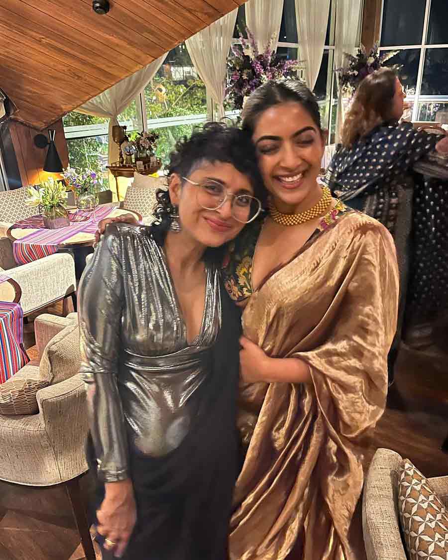 Zayn dropped a candid shot of her embracing Kiran.