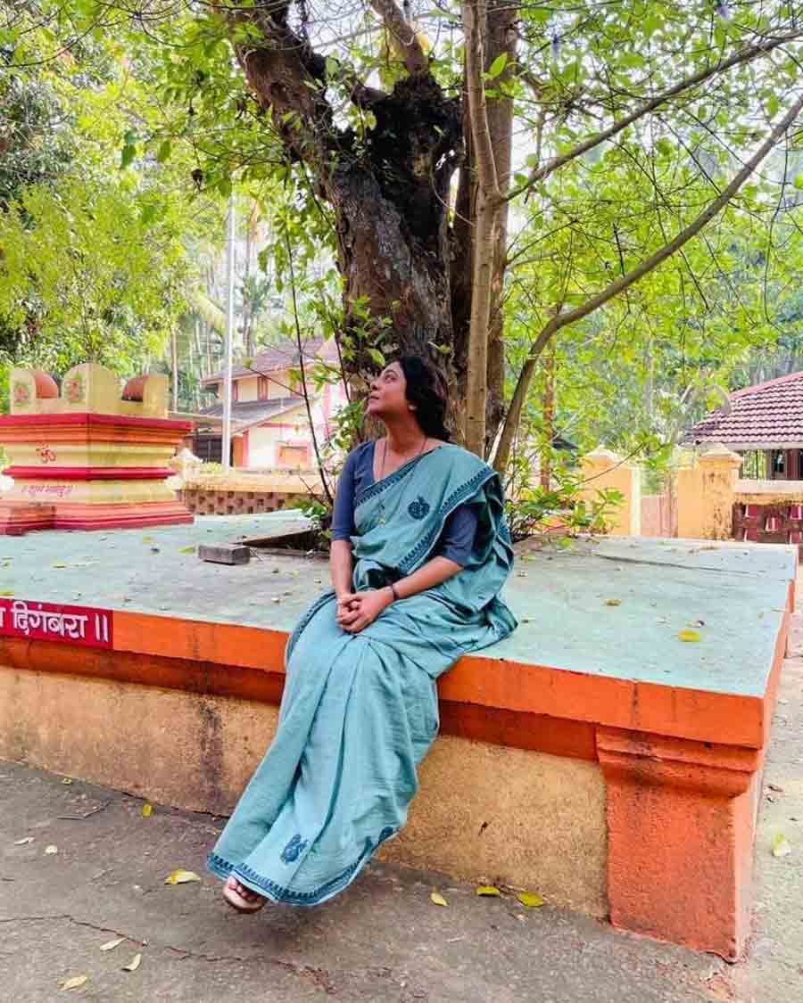 Shefali won the Best Actress award for Three of Us at the 2023 Indo German Film Festival held in Berlin. 