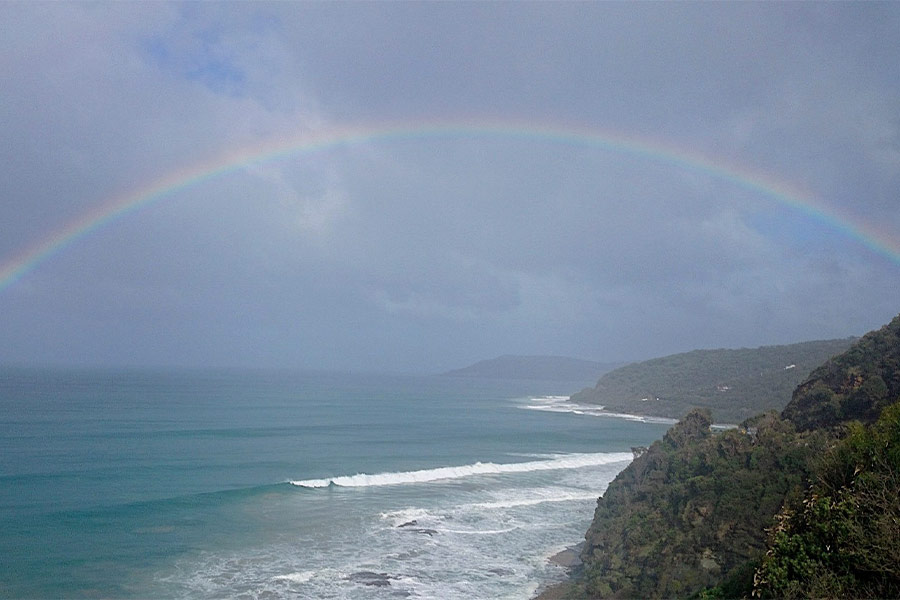Rainbow spotting along the Great Ocean Road 
