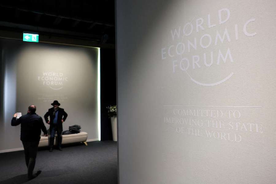 World Economic Forum (WEF) Macron, Li Qiang, Zelenskyy to take part