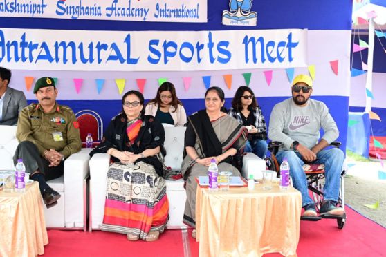 The Director Meena Kak, the Principal Jaya Misra, the Chief Guest Brigadier Raj Kumar Singh, Dy GoC, HQ Bengal Sub Area and the Guest of Honour Avik Chowdhury, Cricket Coach and Mentor graced the occasion.