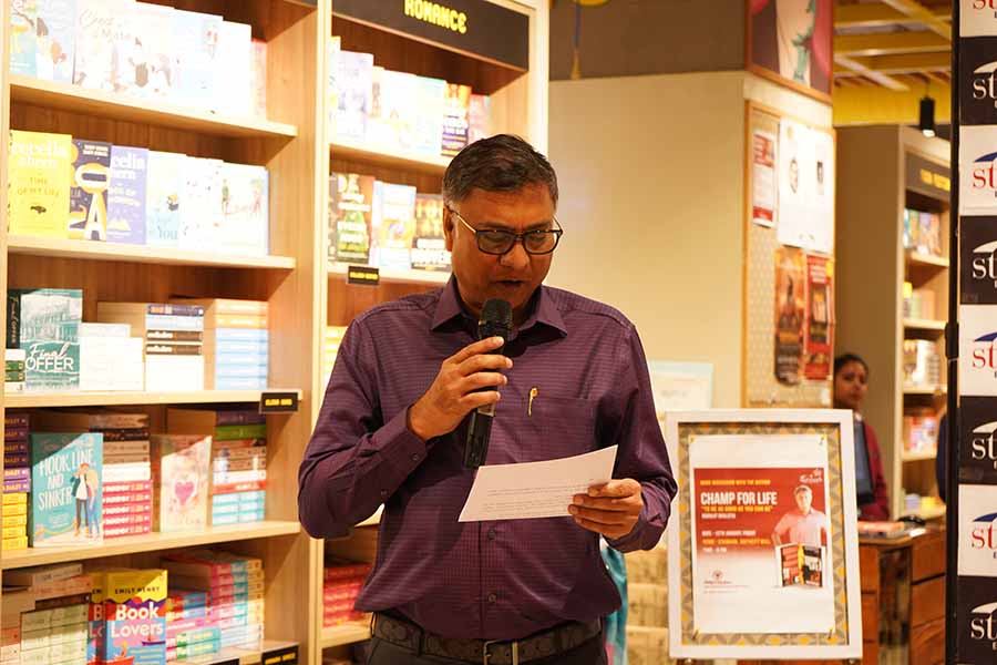 ‘Indrajit is someone I admire for his success as a professional golfer as well as a coach and mentor. His book will offer all sports professionals and amateurs a roadmap that will help them set goals and structure their future. It will also help them navigate the various hurdles that they encounter,’ said Gautam Jatia, the CEO of Emami Frank Ross Ltd (Starmark division), as part of his welcome address