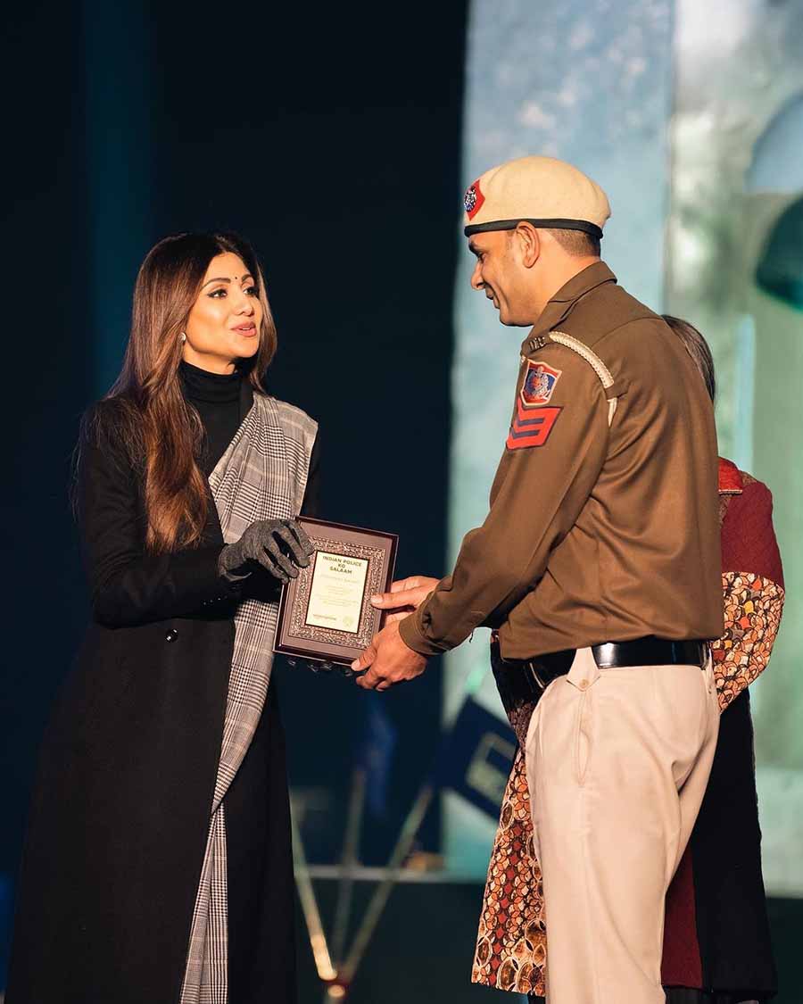 Shilpa, on behalf of the entire team, honoured the ceaseless commitment of the Indian police force to the nation’s security and protection.  