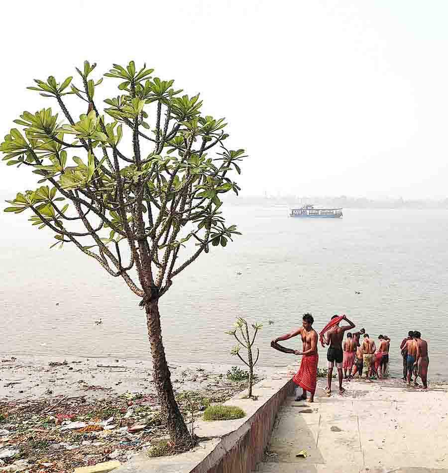 River Hooghly could be seen enveloped in fog on Saturday afternoon