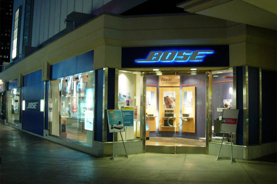 Bose, today, employs more than 7,000 people and in FY2021 had revenues to the tune of US$ 3.2 billion
