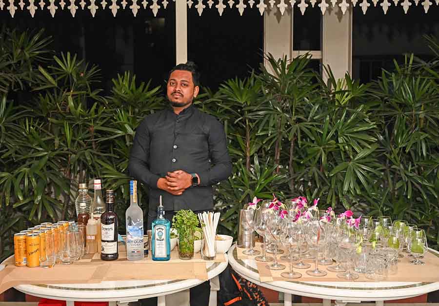 There was also a special cocktail menu curated by Bombay Sapphire featuring Royal G&T, East India Gimlet and Coochbehar Garden Mash
