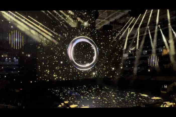 There are sensors on the inside of the Galaxy Ring to capture different metrics