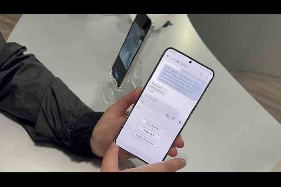 AI is seen in the messages app