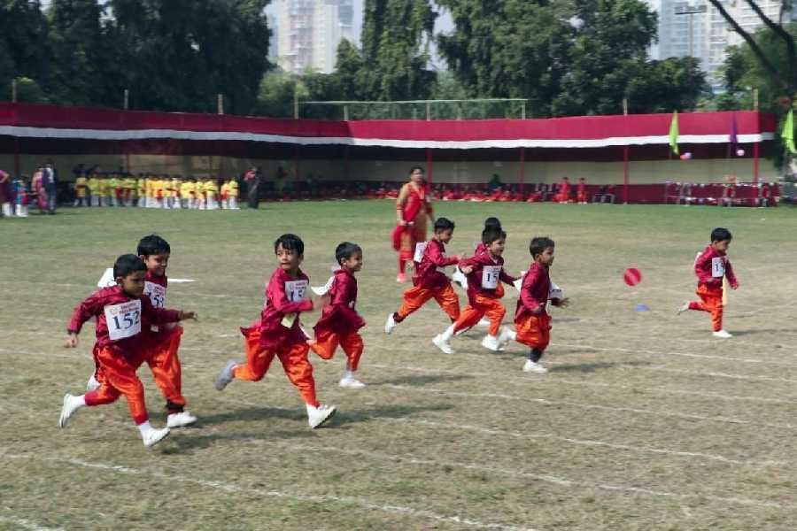 Students take part in BGKV primary sports.