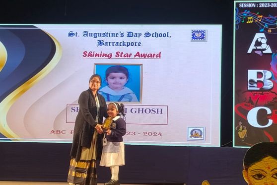 More than 600 students received recognition in categories like the Shining Star Award, Rising Star Award, and Excellence Award. 