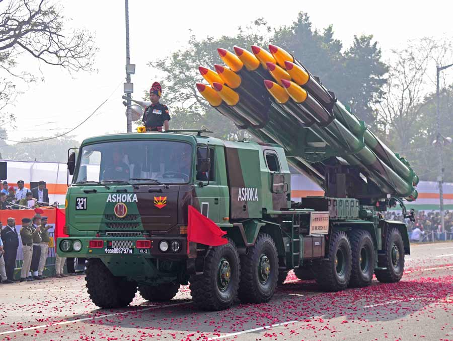 Pinaka, SMERCH, ULH,L-70 missiles on full display at the parade on Red Road