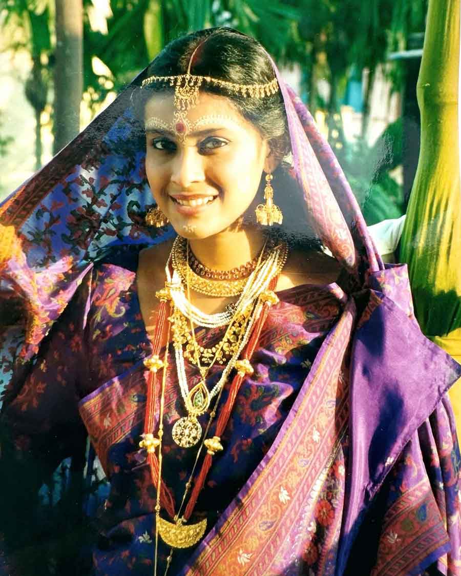 Writer, child-rights activist and actor Nandana Dev Sen uploaded this photograph early on Friday with the caption: ‘Thinking of all the colors and intricacies our national identity, the sheer exuberance, freedom & tolerance with which I grew up.  Feels like a lifetime ago.  How I miss the Republic Day Parade in Kolkata… 🌹  #RepublicDayCelebration #Throwback #ThrowbackThursday #RepublicDay2024 #RepublicDayIndia #republicday #republicdayparade #thursdaythoughts #thursdayvibes #nostalgia #india’