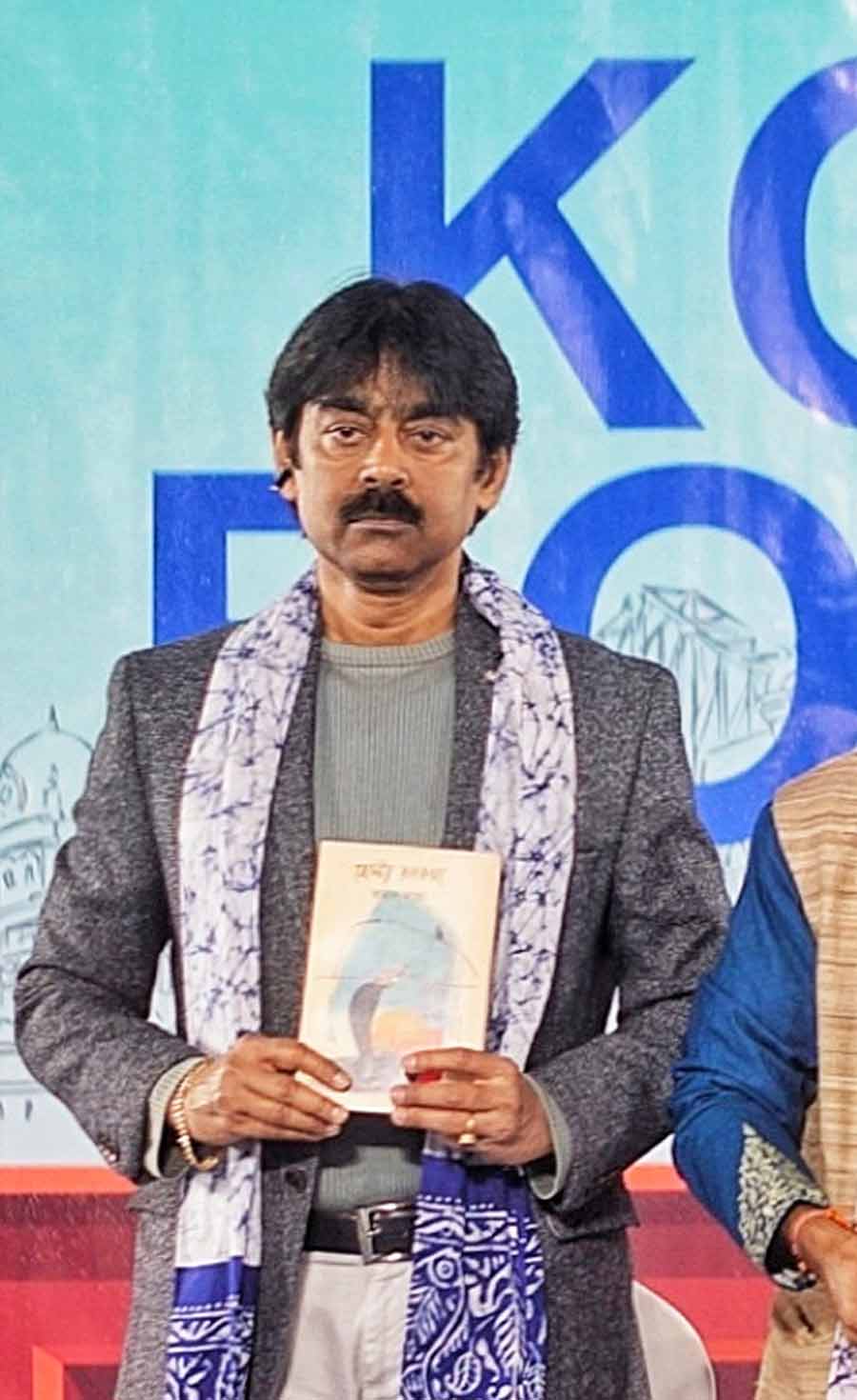 An event was organised on Thursday to launch Tamal Laha’s new book ‘Belt-er Roopkatha’ at the 47th Kolkata International Book Fair