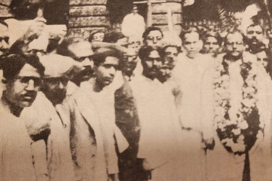 Bose, then mayor of Calcutta, on the streets to celebrate India’s Independence Day on January 26, 1931