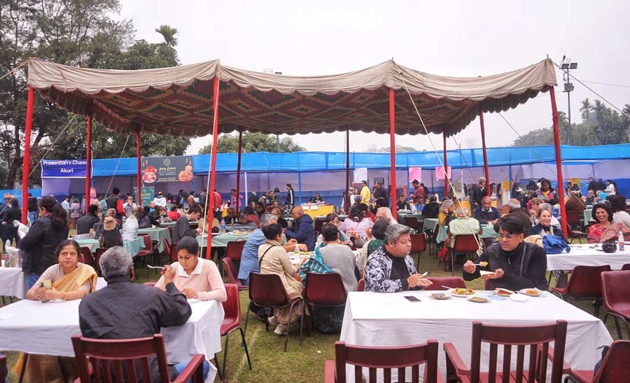 The Calcutta Parsee Club hosted its annual Parsi Food Bazar on January 21 at the club grounds. “The food festival has been receiving great response over the last few years not just within the Parsi community but also among the people of Kolkata. This year, we crossed the 550 mark in terms of footfall,” said Farhad Masterr, convener and committee member of Calcutta Parsee Club 