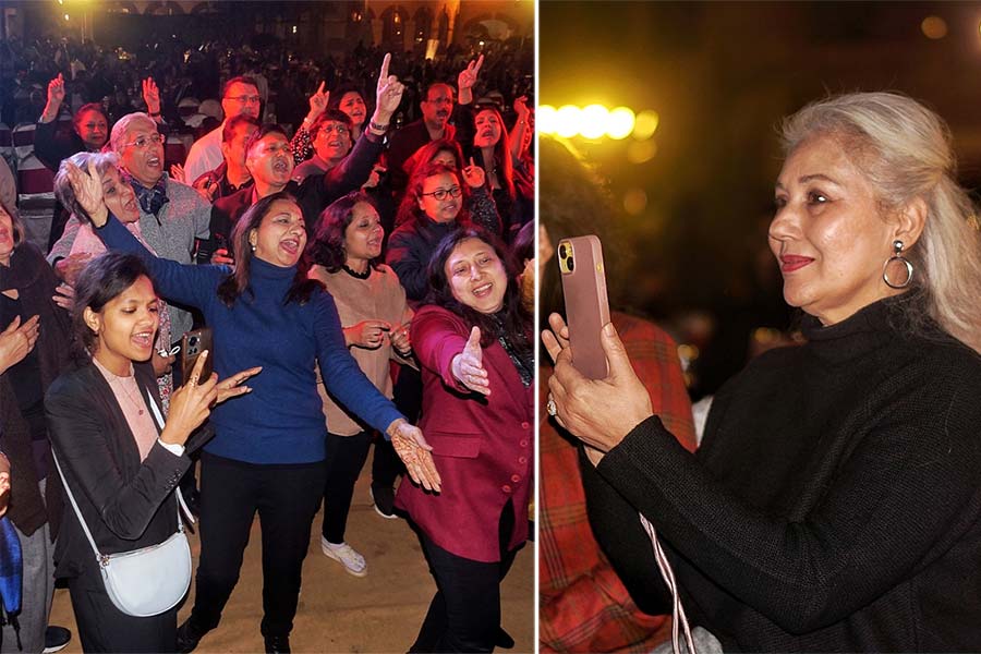 (Left) The audience had a singing battle with Uthup for Ek Main Aur Ek Tu, with the former singing one line, and the latter singing the other. (Right) Nandini S. Ghosh couldn’t resist recording the moment. ‘It was a feast of music, and Ushaji’s voice heightened every emotion,’ she said 