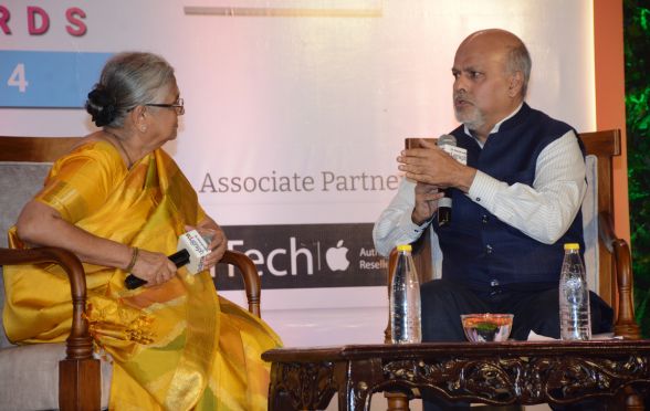 Mrs Sudha Murty in conversation with Dr J R Ram at The Telegraph Online Edugraph 18 under 18 Awards