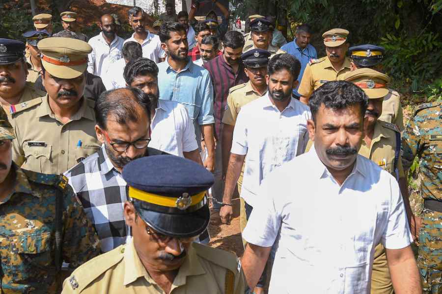 Kerala Court Awards Death Sentence To 15 PFI Members For Murder Of BJP ...