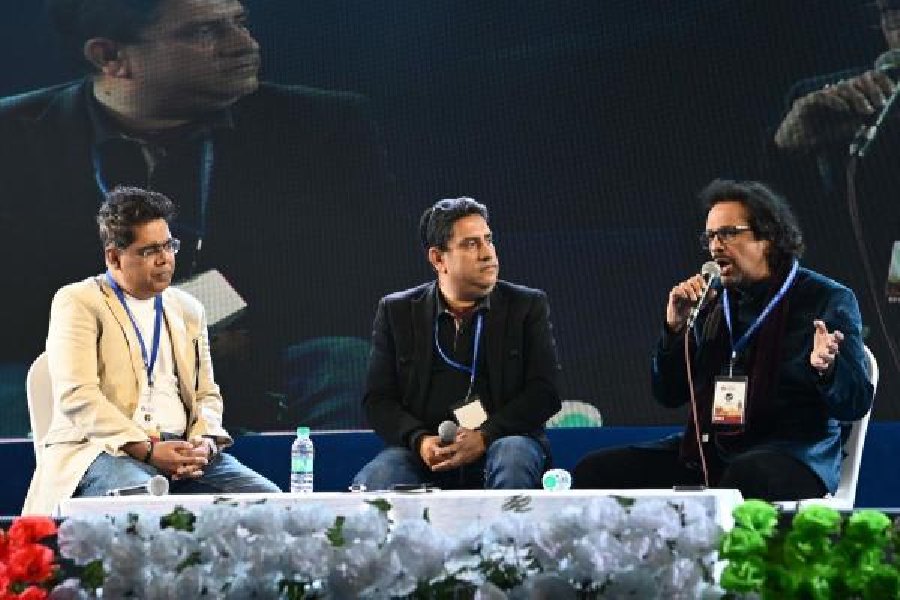 (From left) Mir, Boria Mazumdar and Bikram Ghosh discuss “What sells, entertainment or literature” at Kolkata Literature Festival on Sunday