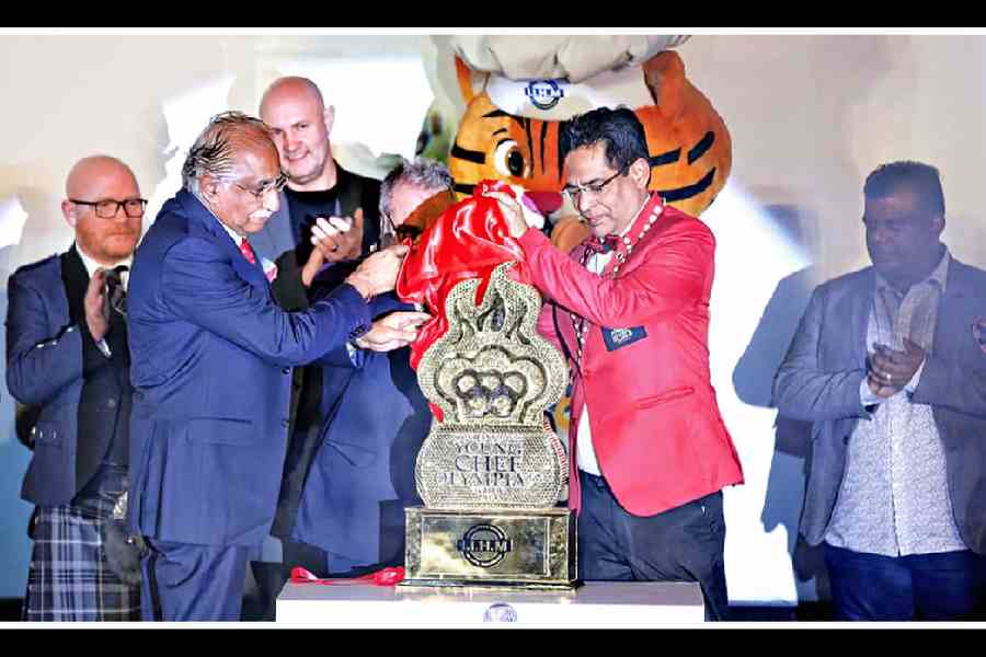 The Young Chef Olympiad golden trophy was unveiled during the opening ceremony by IIHM chairperson Suborno Bose, Nakul Anand, professor David Foskett and other members of the jury. “It is a real privilege and honour for me to achieve this, what I and professor Foskett once thought would be impossible. Now, it has completed 10 years and it is something the world looks forward to. As the world changed, we saw so many changes in these 10 years. It has not been easy. We started with 16 countries in one city and in the 10th year we are conducting this with 60 countries in six cities. This is history. All of you are witnessing history. It is the biggest culinary competition in the country, in the world and the force behind organising this is the students of IIHM across our 10 campuses,” said Suborno Bose