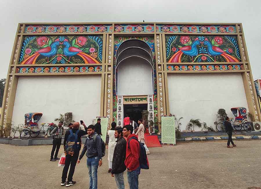 The Bangladesh pavilion was surely a showstopper with its brightly painted peacocks on the facade and cycle-rickshaws adorning its entrance