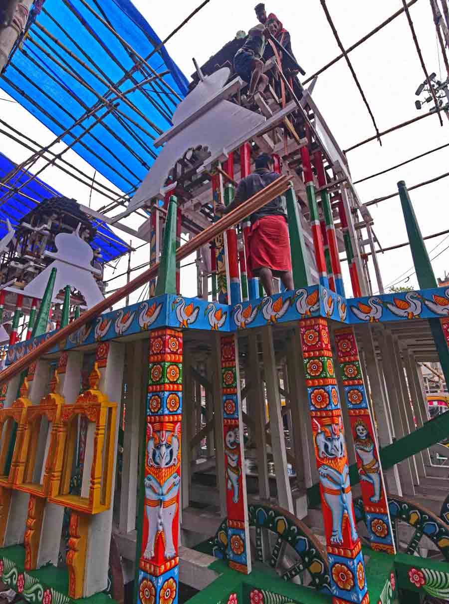 Workers at Jagannath Temple in Belghoria race against time to complete a chariot for Rath Yatra on Wednesday. Rath Yatra this year falls on July 7, Sunday  