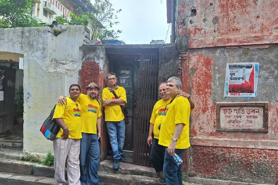 Pride walk | Rainbow in rainy Calcutta: Queer Heritage Walk celebrates ...