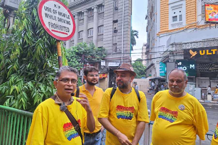 Pride walk | Rainbow in rainy Calcutta: Queer Heritage Walk celebrates ...