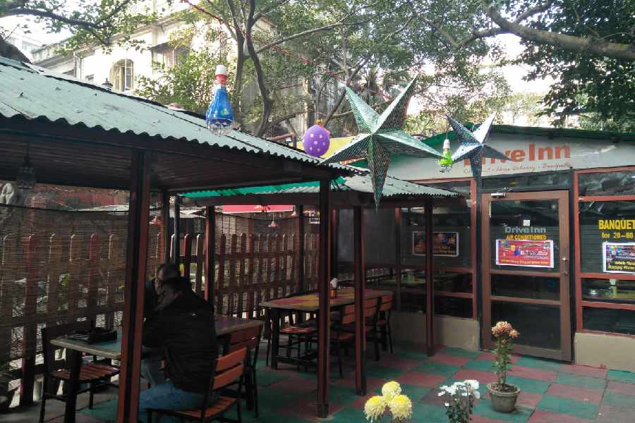 Old picture of The Drive Inn restaurant