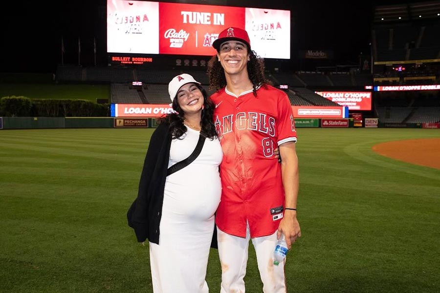 Vanessa Hudgens baby | Vanessa Williams, Cole Tucker welcome first ...