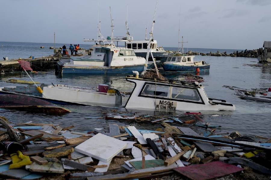 Hurricane Beryl Hurricane Beryl roars toward Mexico after leaving