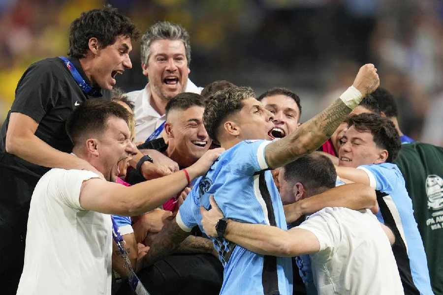 Copa America Uruguay Knock Brazil Out On Penalties To Move Into Copa America Semi Finals