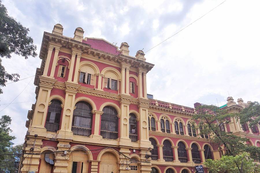 The Eden Hospital, which houses the department of gynaecology and obstetrics was established in 1881 and became operational in 1882