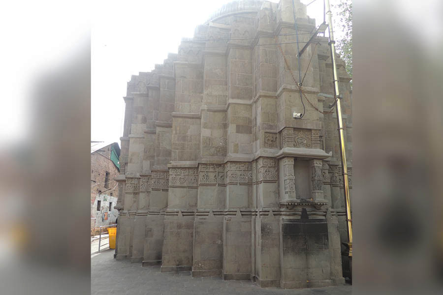 A glimpse of the rear section of Shri Kapaleshwar Mahadev Mandir.