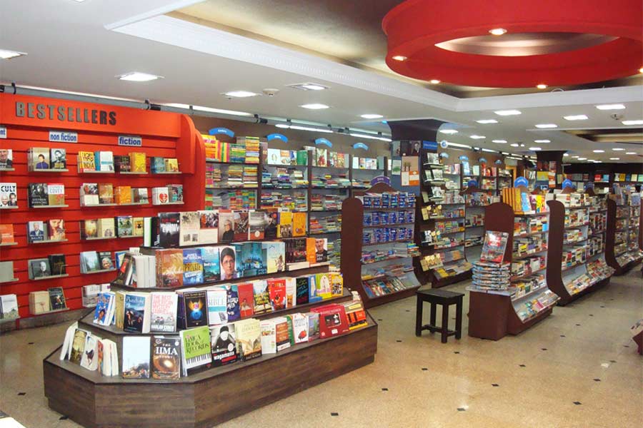 Starmark bookstore Kolkata | As Kolkata’s Starmark bookstore completes ...