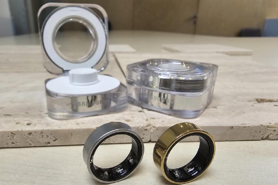 The Galaxy Ring is light and the battery is capable of lasting a few days.