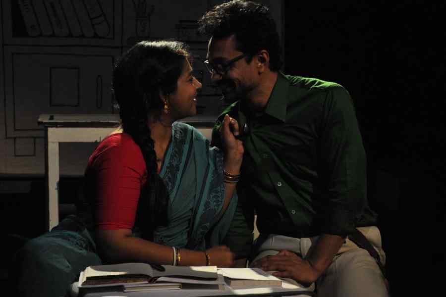 A moment from Budge Budge Agami’s Chithir Jubaan [Budge Budge Agami]