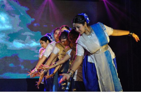 X-Kala highlighted India's cultural diversity through captivating Eastern Fusion Dances. The event featured 11 schools performing classical and folk dances, judged by Mrs Srita Bannerjee Hazra and Mr Sukalyan Bhattacharya. The performances celebrated India's rich heritage, emphasizing the power of dance to express and preserve cultural traditions.