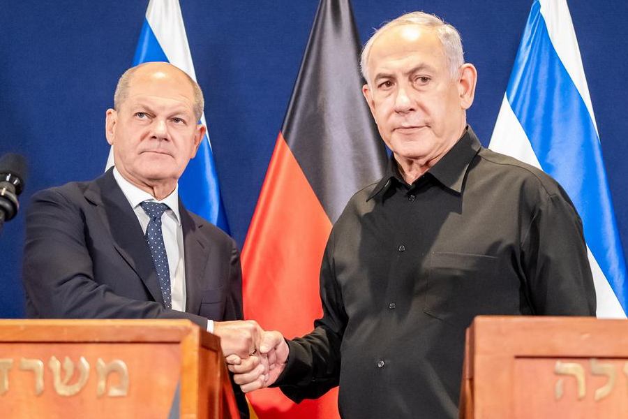 German Chancellor Olaf Scholz (l) visited Israel and Prime Minister Benjamin Netanyahu in March 2024