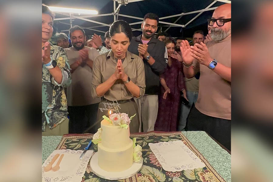 Bhumi Pednekar | Bhumi Pednekar shares pictures from her birthday ...