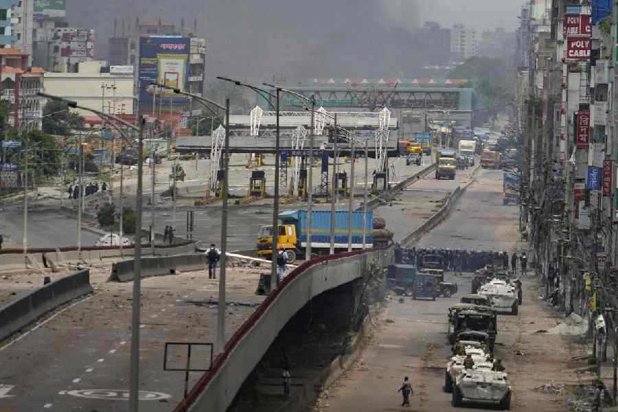 Curfew extended in Bangladesh as top court is set to rule on job quotas that sparked deadly unrest