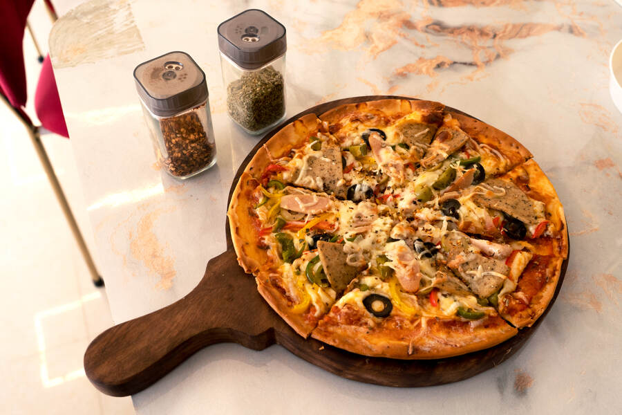 The non-vegetarian Valencia Special Pizza